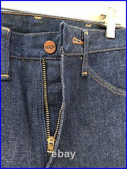 VTG 1960s70s Men's Deadstock Wrangler Bell Bottom Jeans Talon Zipper Waist 27